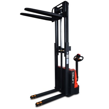 Самоходный Штабелер AX 2516 OXLIFT 2500 мм 1600 кг-2