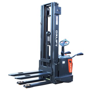 Самоходный штабелер с платформой оператора OXLIFT Premium PS 1555 1500 кг 5.5 м FFL-1