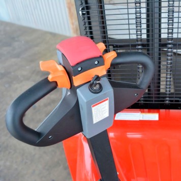 Самоходный Штабелер OXLIFT AX12 2500 мм 1200 кг-6
