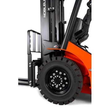 Погрузчик электрический Noblelift FE4P25Q-5