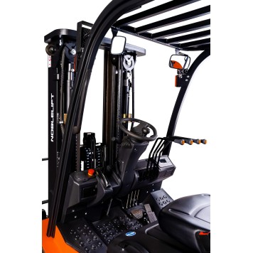 Погрузчик электрический Noblelift FE4P25Q-18