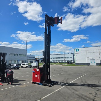 Узкопроходный штабелер OXLIFT XC15-55 1600 кг 5500 мм-6