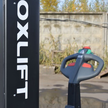 Самоходный штабелер с платформой оператора OXLIFT Premium PS 1546 1500 кг 4.6 м FFL-6